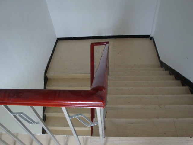 ���ݷ���